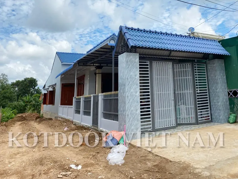 Hoàn Thiện Công Trình Cửa Thép Vân Gỗ Tại Dắk Lắk | KH Anh Dương