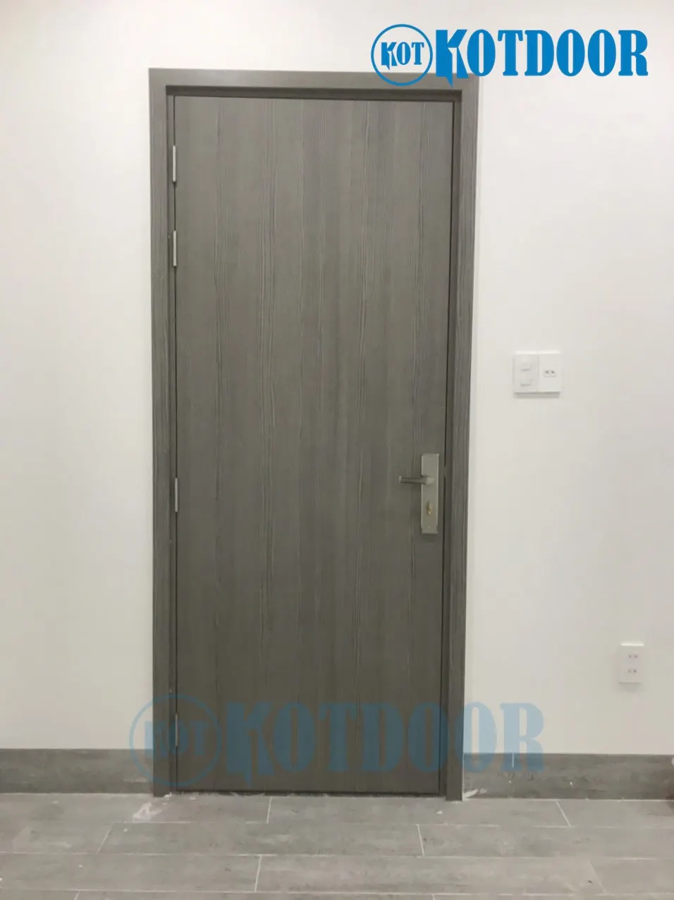 Cửa nhựa composite phòng ngủ mẫu phẳng