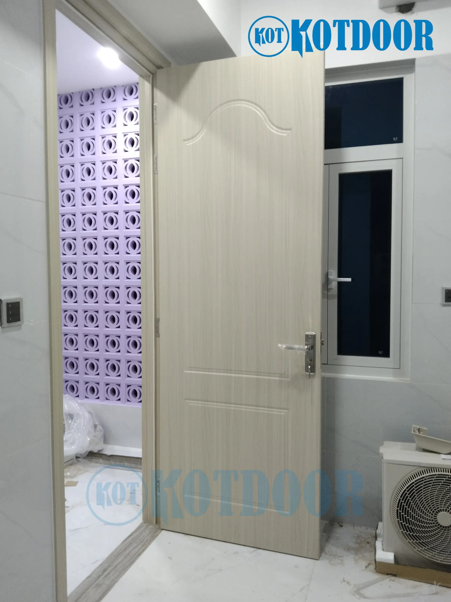 Cửa nhựa composite soi chỉ