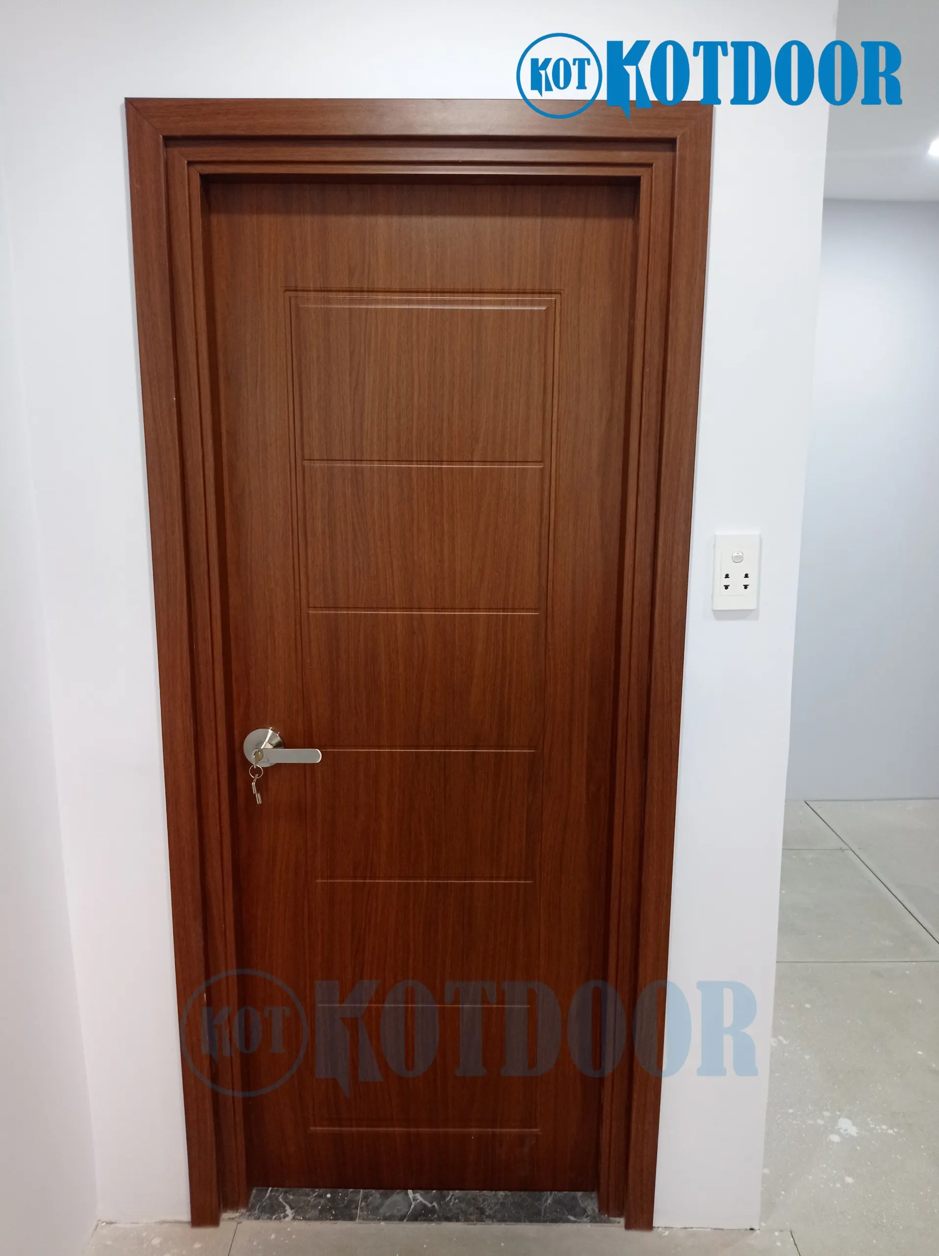 Cửa nhựa composite soi chỉ