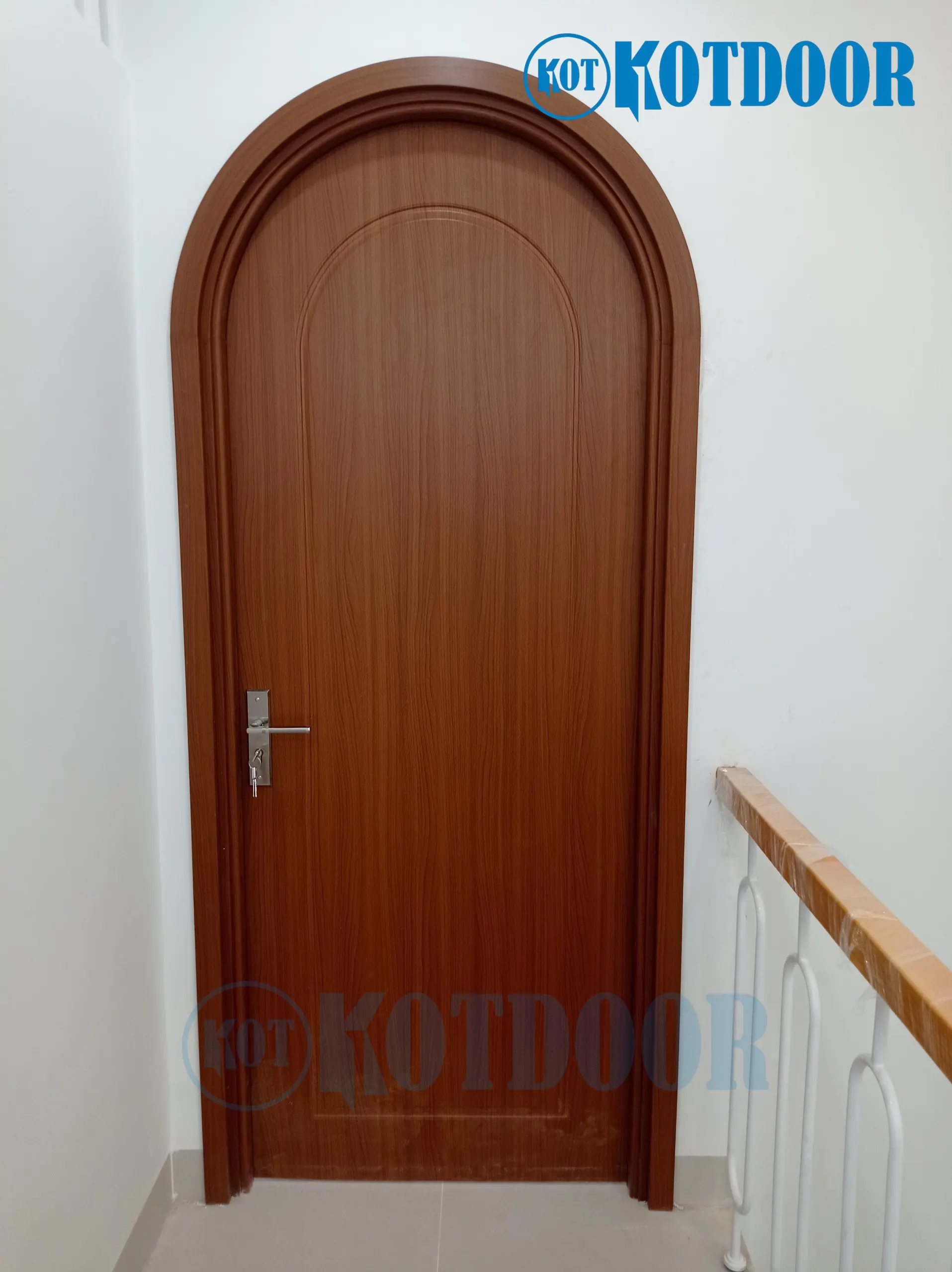 Cửa nhựa composite soi chỉ