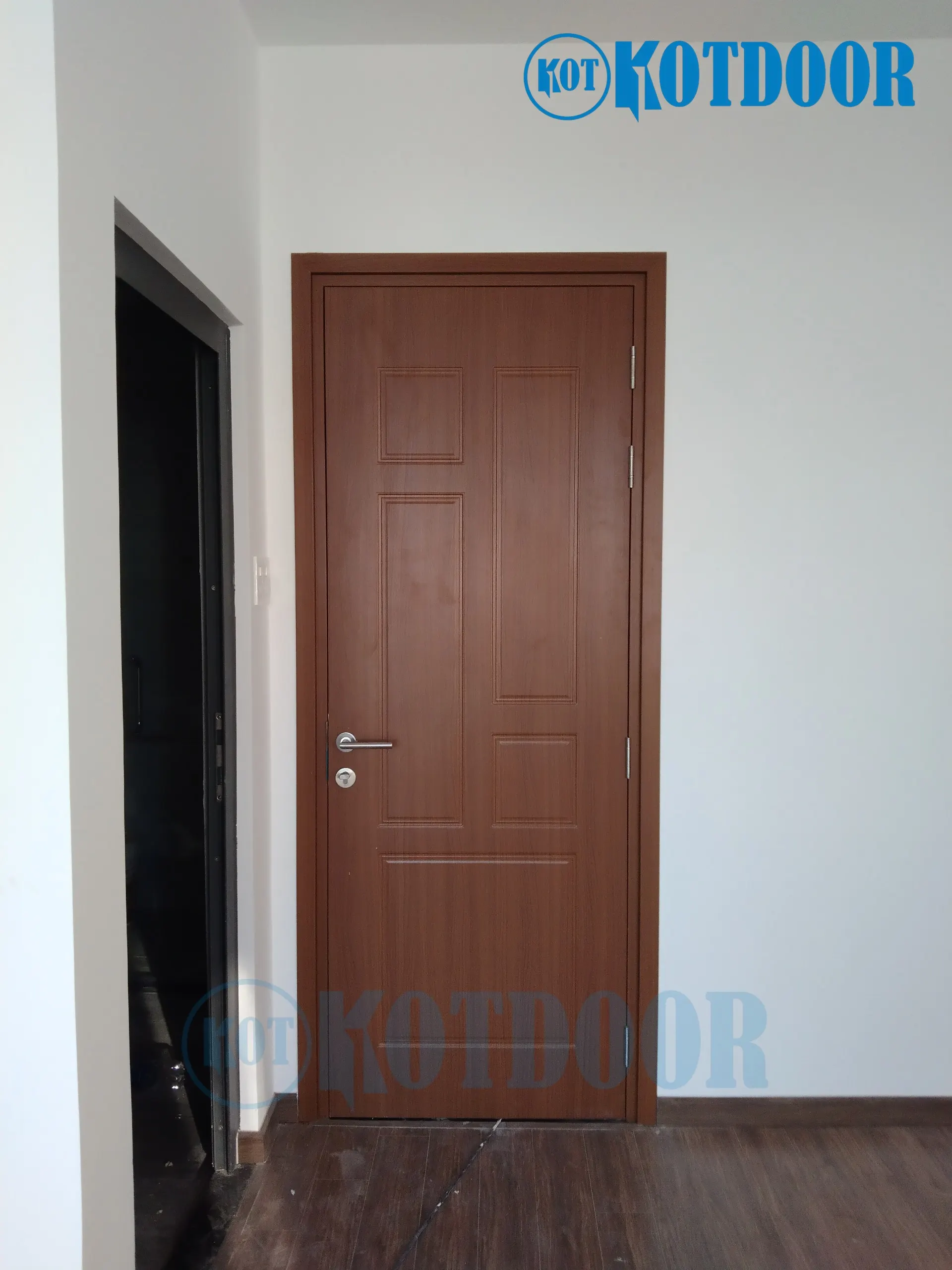 Cửa nhựa composite soi chỉ